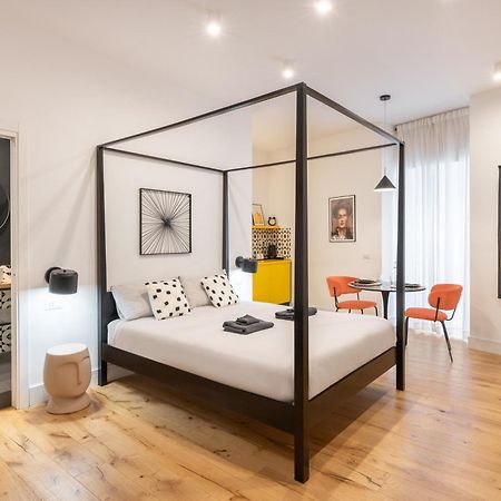 The Idyll Boutique Apartment - Suite In Napoli'S Spanish Quarters Eksteriør billede