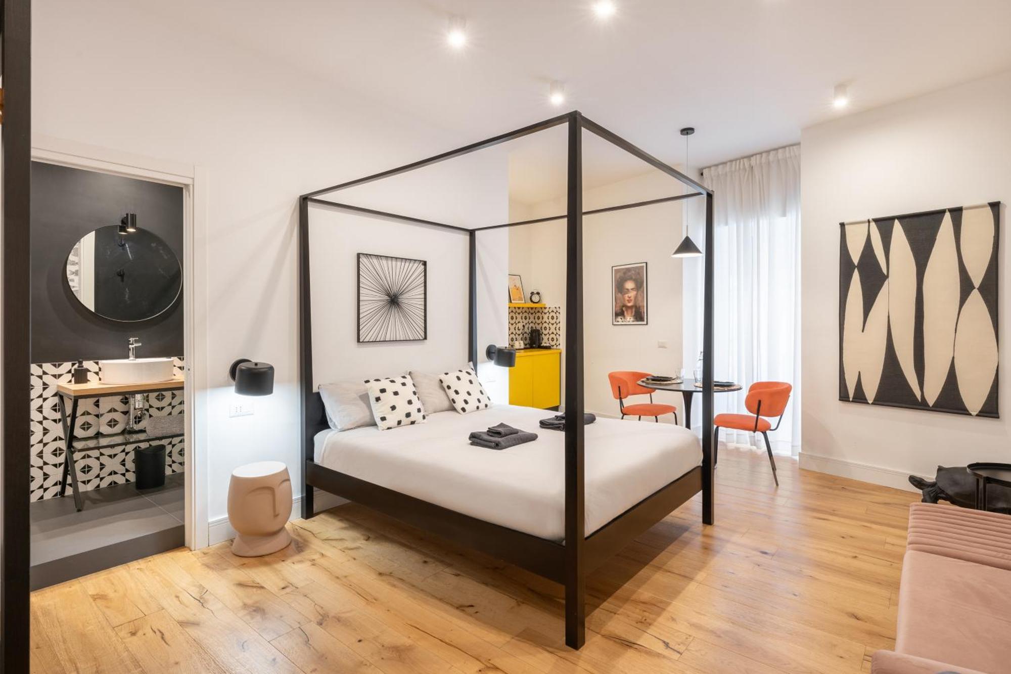 The Idyll Boutique Apartment - Suite In Napoli'S Spanish Quarters Eksteriør billede