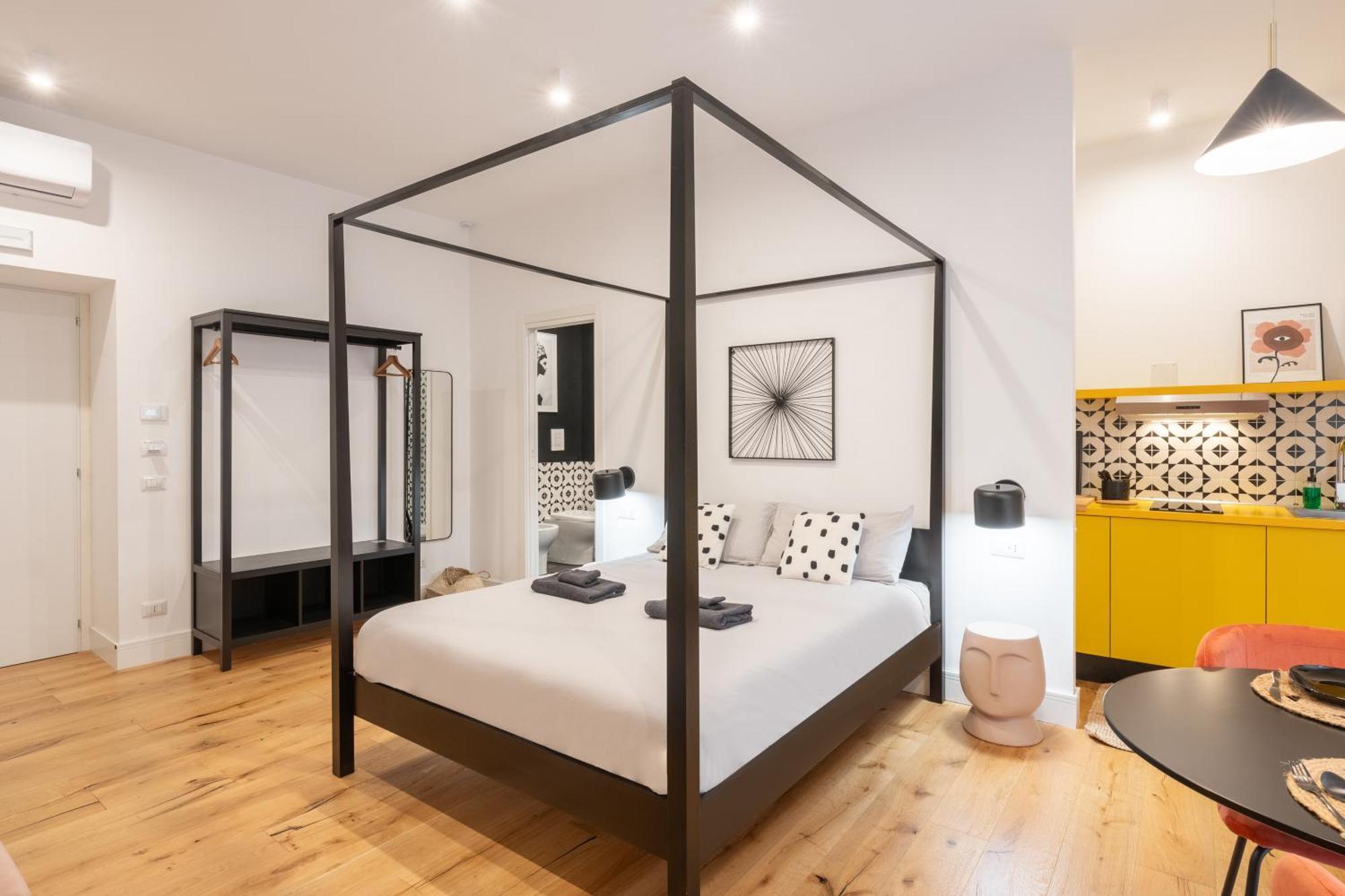 The Idyll Boutique Apartment - Suite In Napoli'S Spanish Quarters Eksteriør billede